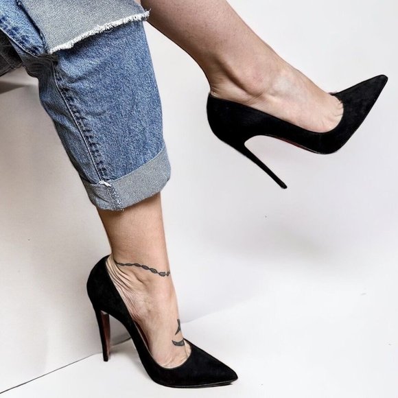 ❤️SOLD❤️Christian Louboutin Heels - Picture 5 of 16